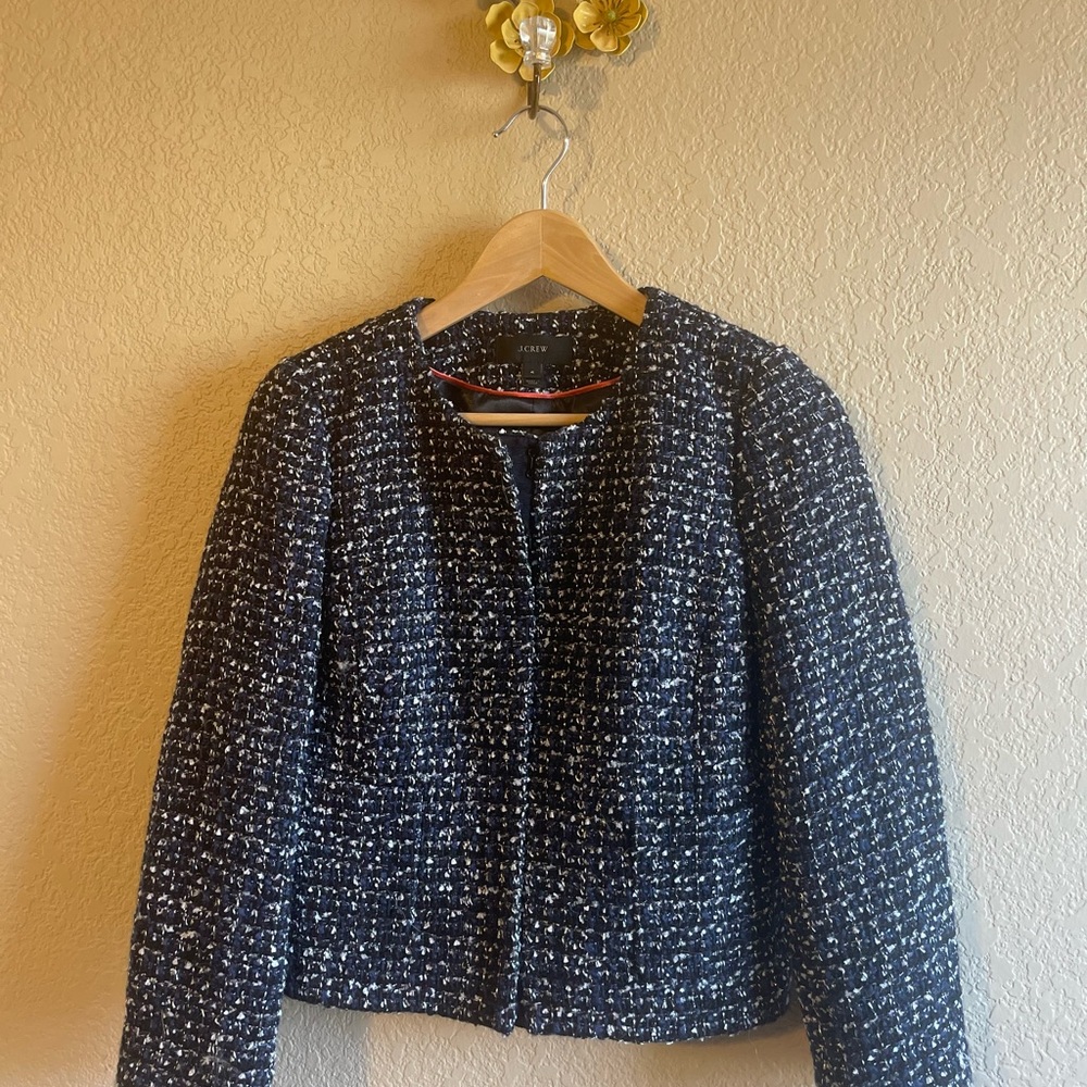 NWOT J. Crew Midnight Boucle - Navy and Silver Tweed Cropped Blazer - Size 4 - Picture 4 of 10